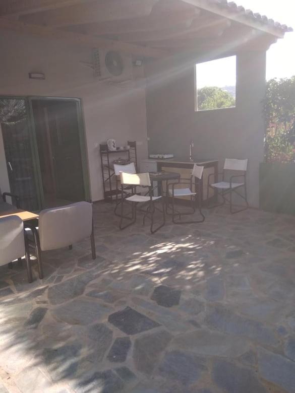 Εξοχική Κατοικία Με Κήπο Στην Άβυθο, Αιγίου Rodhodháfni Buitenkant foto